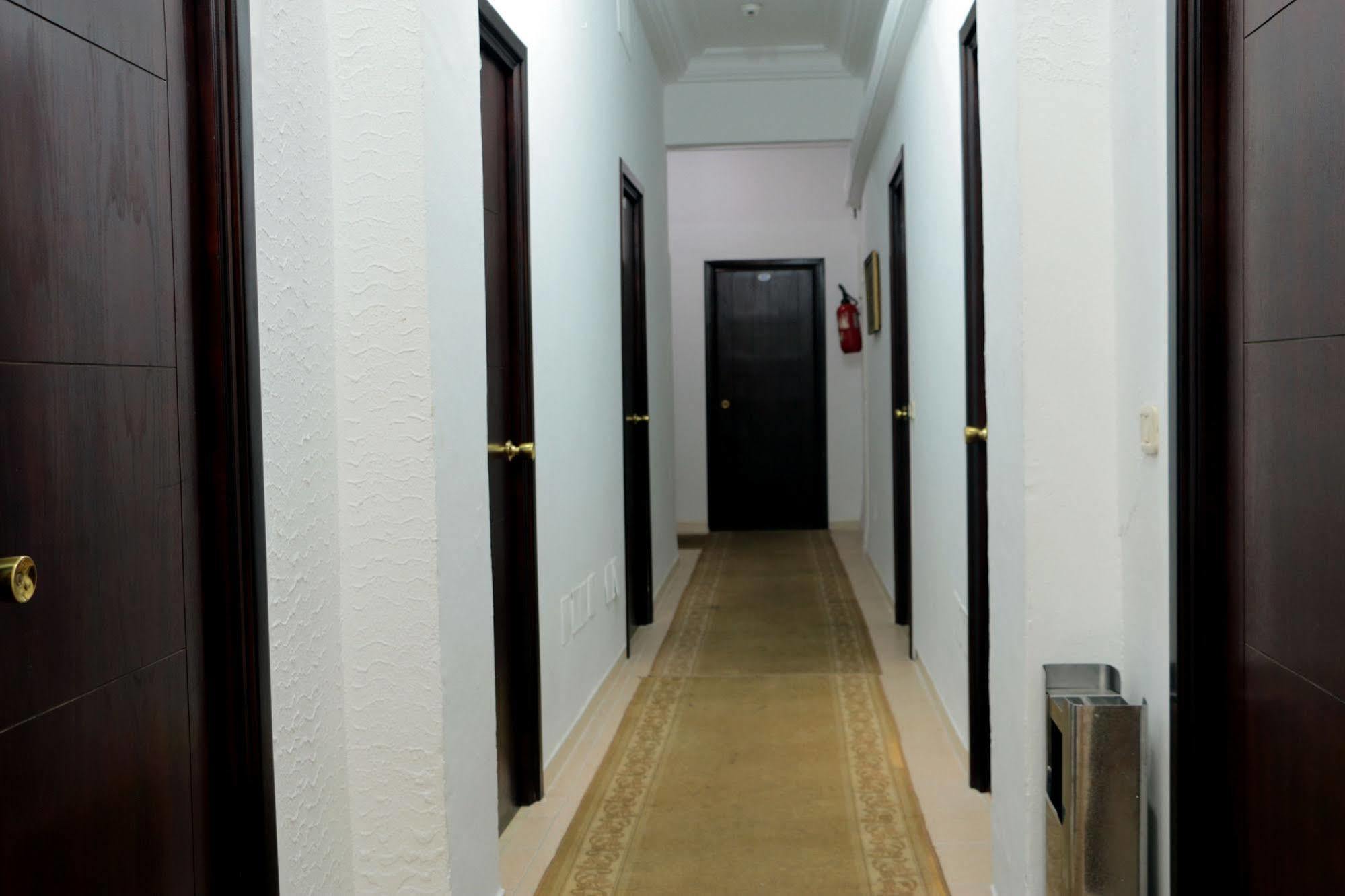 Hotel Saint Georges Tunisz Kültér fotó