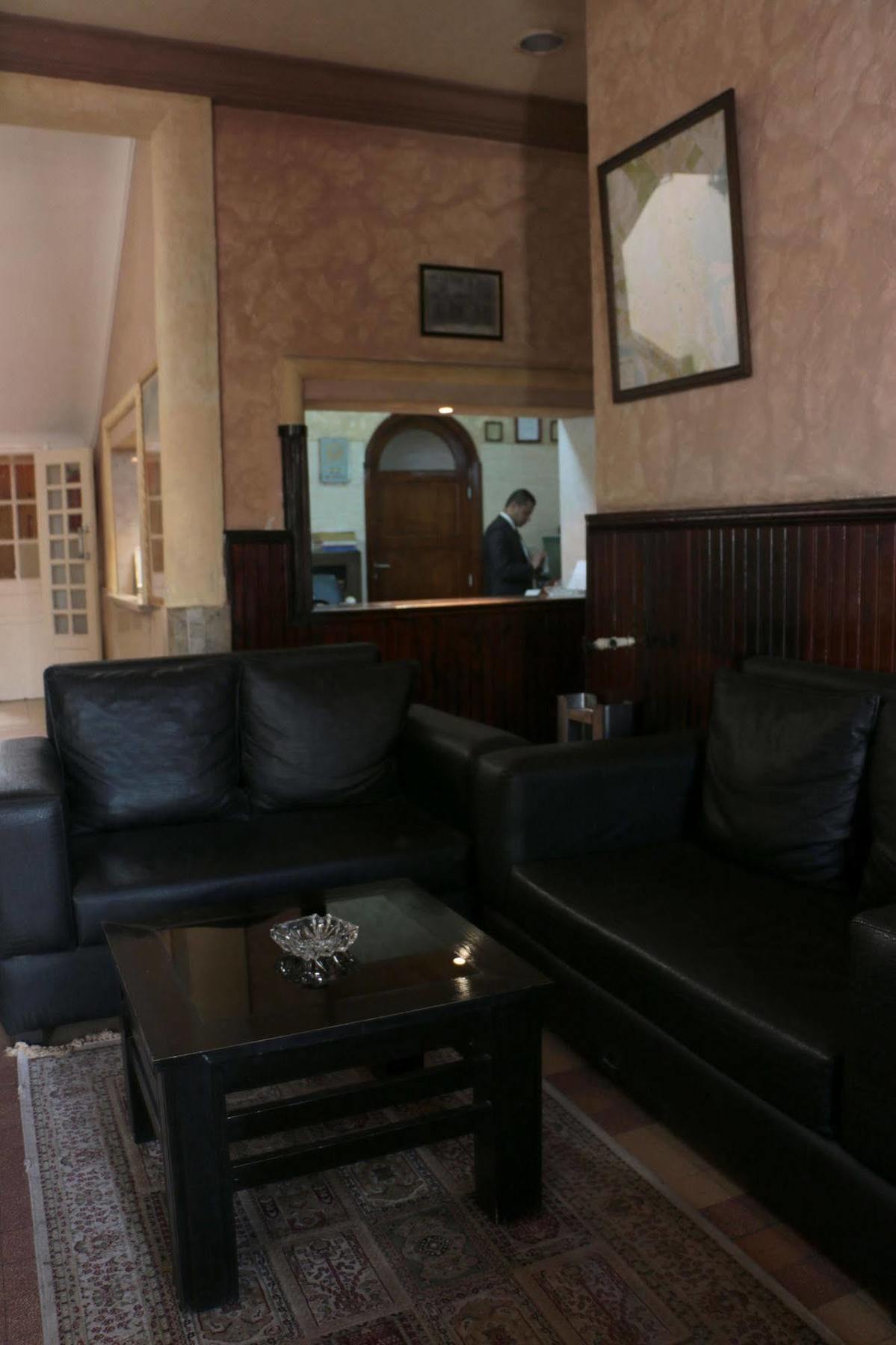 Hotel Saint Georges Tunisz Kültér fotó